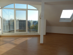 Sonnige 2-Zimmer-Wohnung mit Balkon und Einbauküche als Kapitalanlage - Wohnen