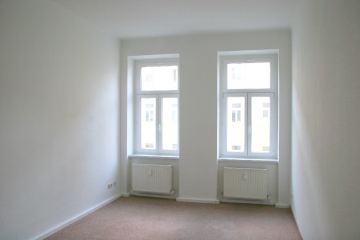 2,5-Zimmer-Wohnung mit Wintergarten und Wannenbad in Reudnitz-Thonberg, 04318 Leipzig, Etagenwohnung