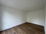 Schlafzimmer (Referenz) - 2-Zimmer-Wohnung mit Laminat und Balkon im Neubau von 2022 in zentraler Lage