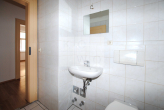 Attraktive 3-Zimmer-Wohnung mit Tageslichtbad und Laminat in Lindenau! - Gäste-WC