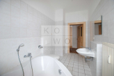 Attraktive 3-Zimmer-Wohnung mit Tageslichtbad und Laminat in Lindenau! - Badezimmer
