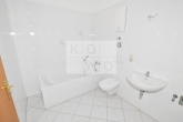 Badezimmer - 2-Zimmer-Wohnung mit Terrasse und offener Küche im König-Georg-Wohnpark Wurzen