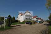 Straßenansicht - 3-Zimmer-Wohnung mit Laminat und Balkon in der Nähe von Schloss Colditz