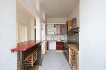 3-Raum-Wohnung mit Laminat, Badewanne und Balkon in zentraler Lage am Zoo!, 04105 Leipzig, Etagenwohnung