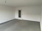 Wohnzimmer - 2-Zimmer-Wohnung mit Balkon, Stellplatz und Potenzial zur individuellen Gestaltung