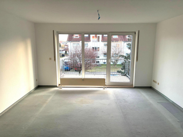 2-Zimmer-Wohnung mit Balkon, Stellplatz und Potenzial zur individuellen Gestaltung, 04824 Beucha, Etagenwohnung